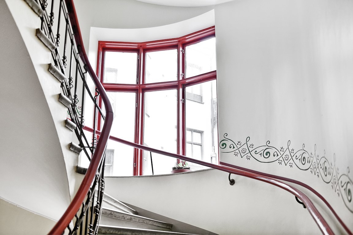 Фотоохота: 50 шведских подъездов — снаружи и изнутри