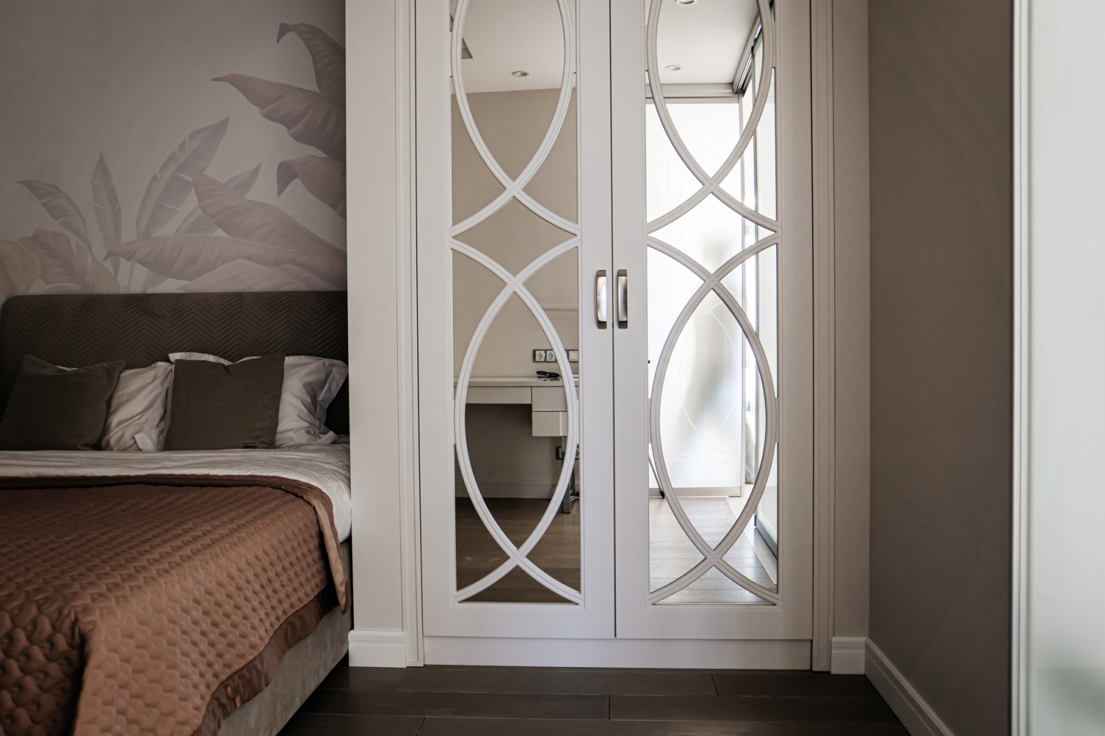 Неоклассика в нюдовых тонах