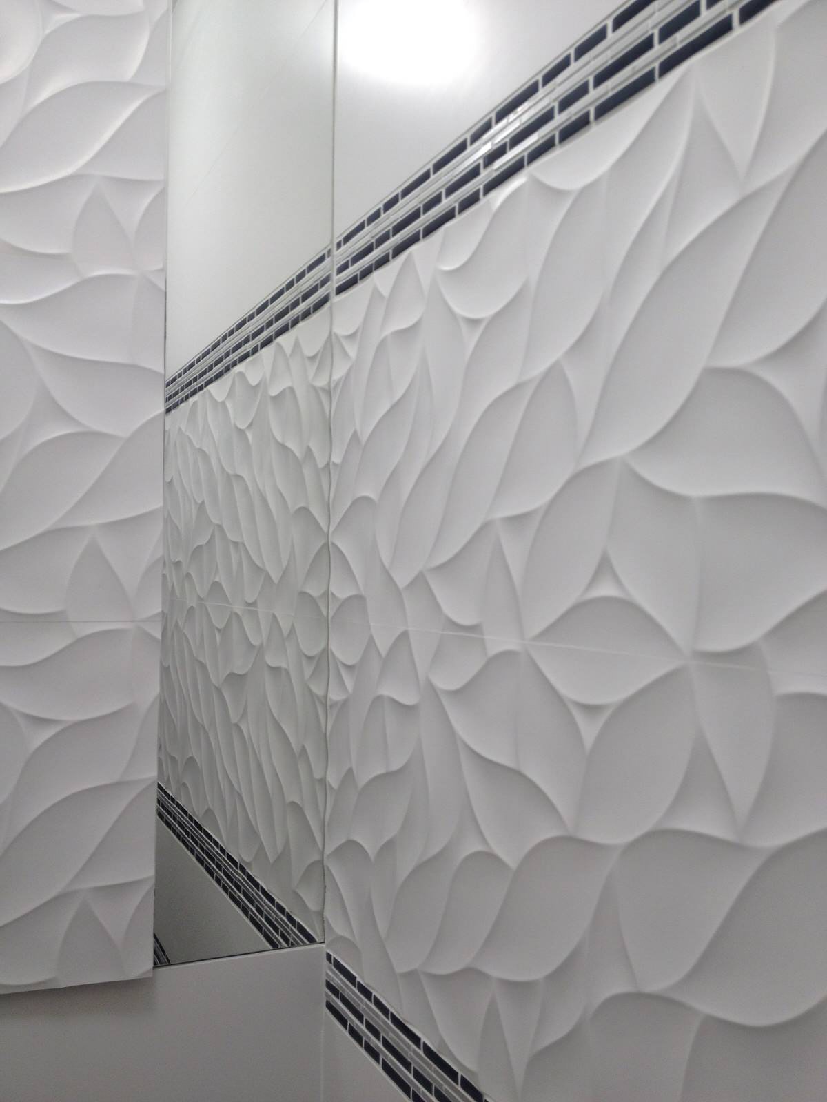 Обложка проекта: "И целого мира мало"