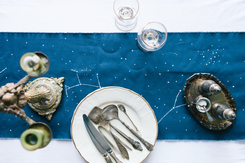 DIY: Звездная дорожка для сервировки стола