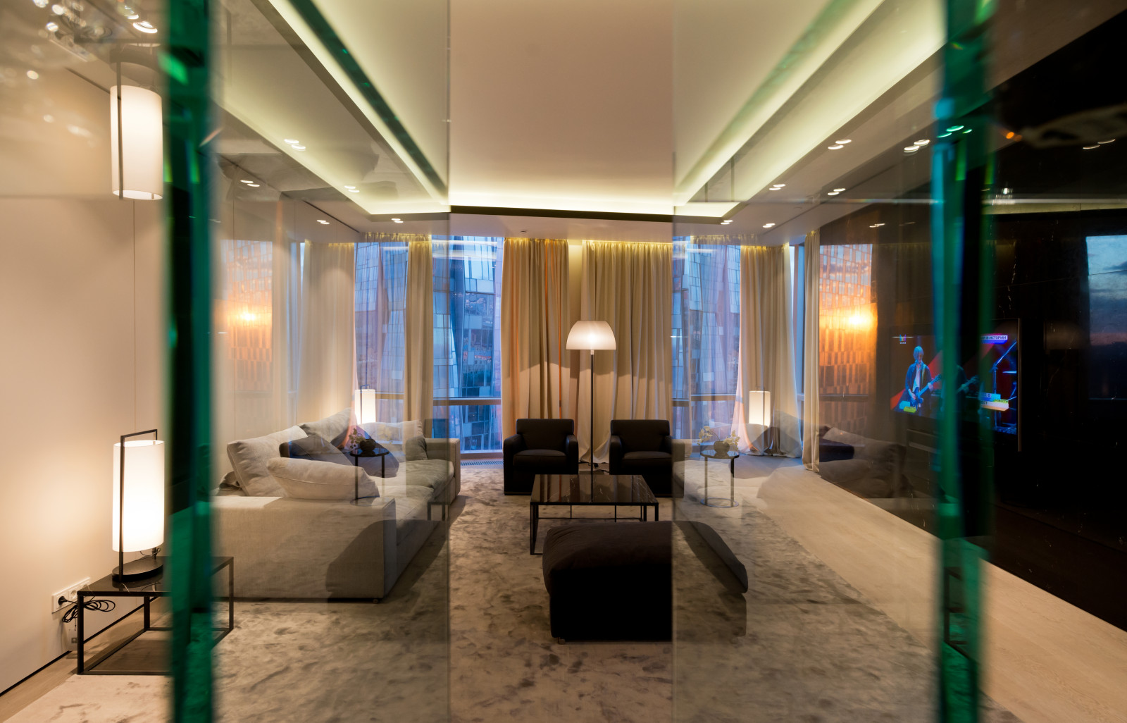 ИНТЕРЬЕР КВАРТИРЫ НА МОСФИЛЬМОВСКОЙ