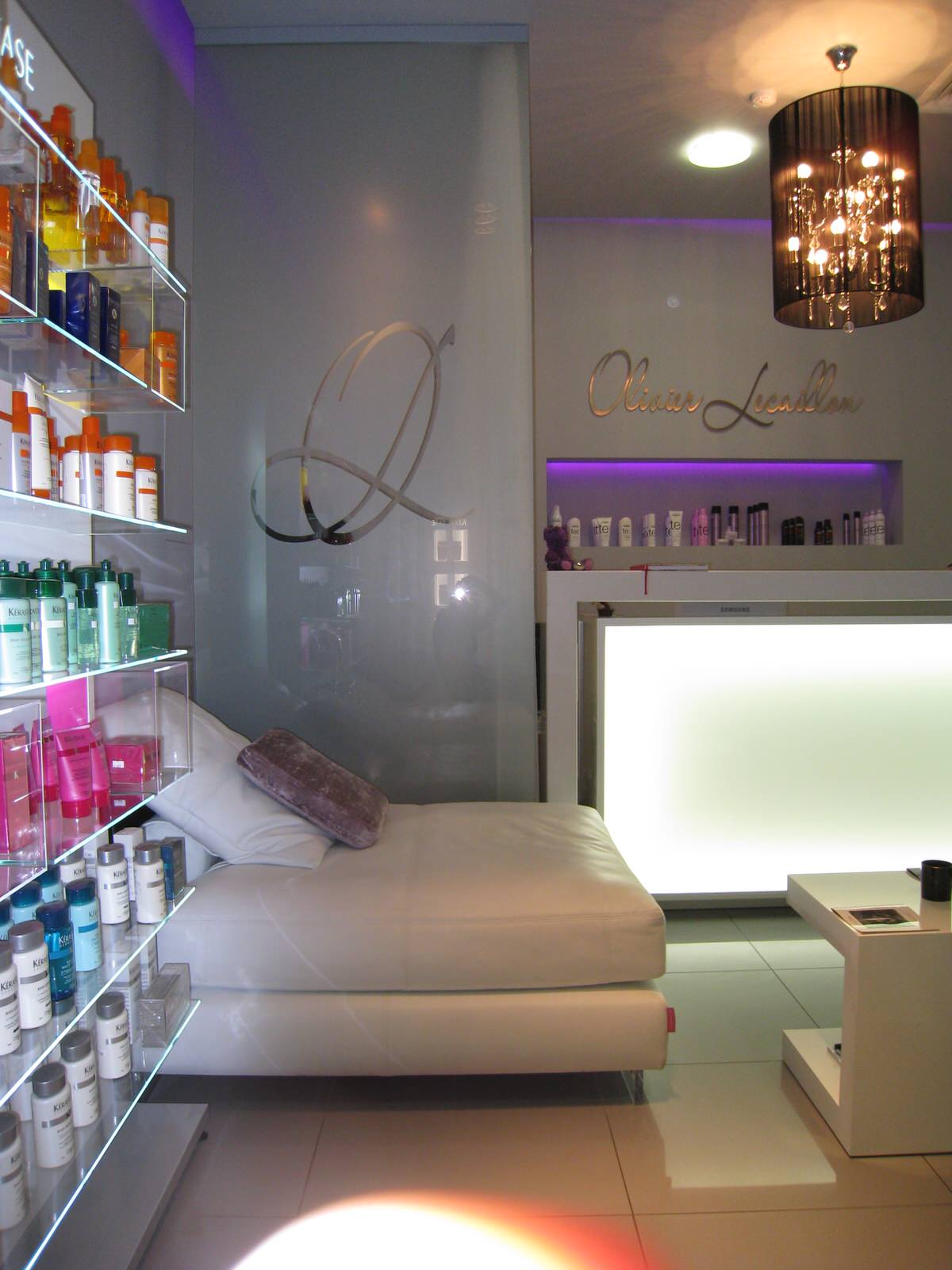 Салон-парикмахерская, М. Козихенский переулок