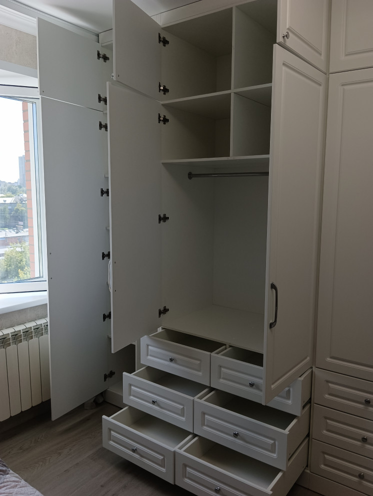 Шкаф платяной, 2023