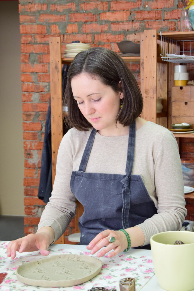 Портрет: Минимализм в глине от Ceramic Forest