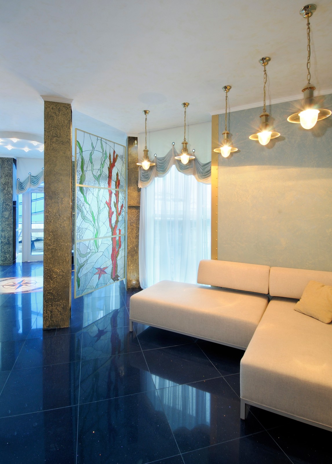 Яхт клуб "Командор"