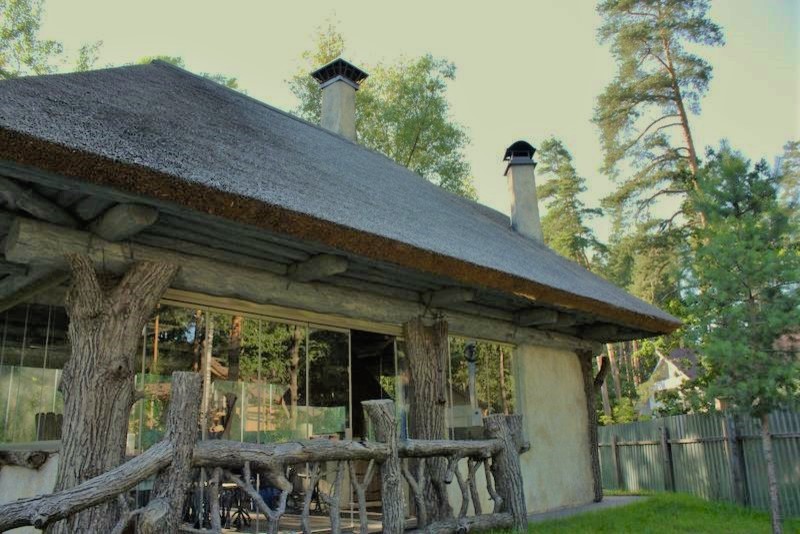 Обложка проекта: КРЫША ИЗ КАМЫША НА БЕСЕДКЕ. МОСКОВСКАЯ ОБЛАСТЬ.