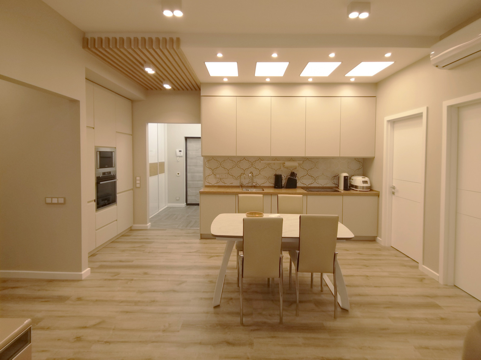 Обложка проекта: ЖК Аэробус