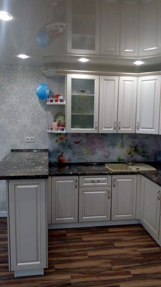 Светлая классика с полуостровом