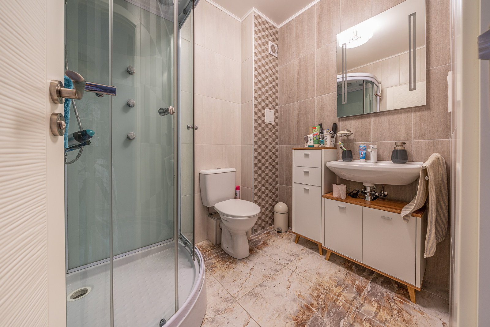 Св. Константин и Елена. Варна. Таунхаус для продажи.