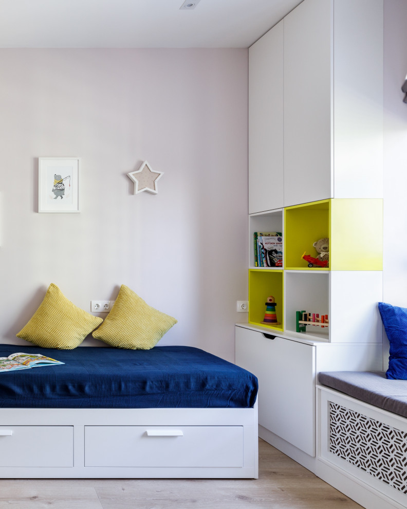 Шкаф в детской