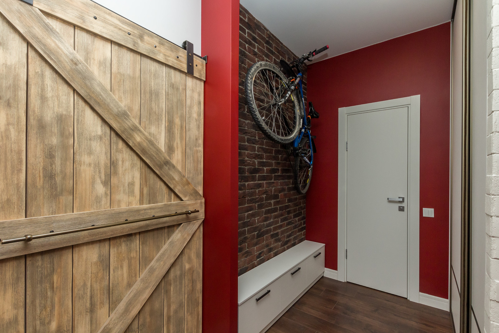 "Холостяцкая берлога"