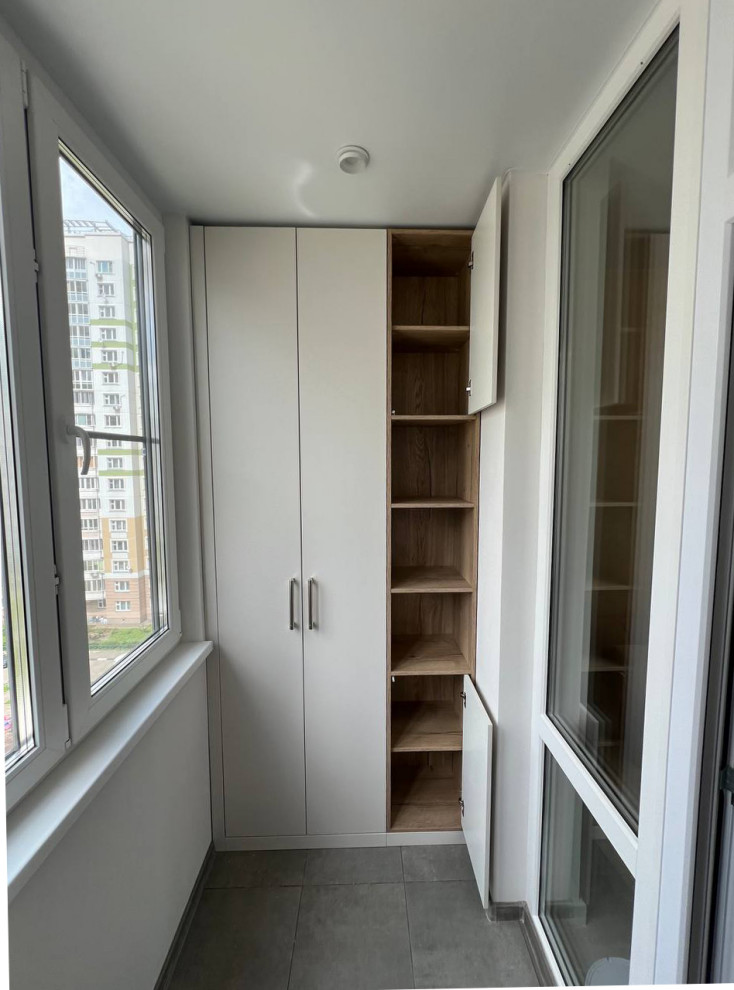 Распашные шкафы