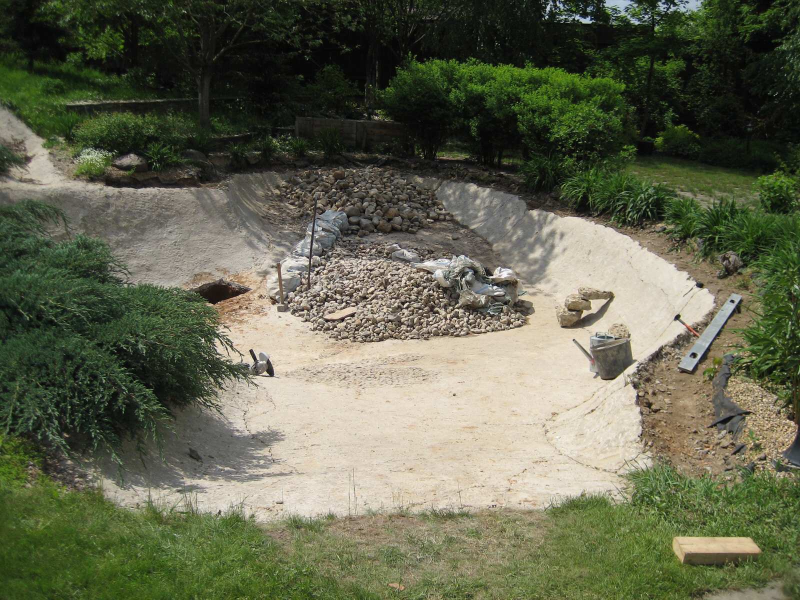 Реконструкция водоёма