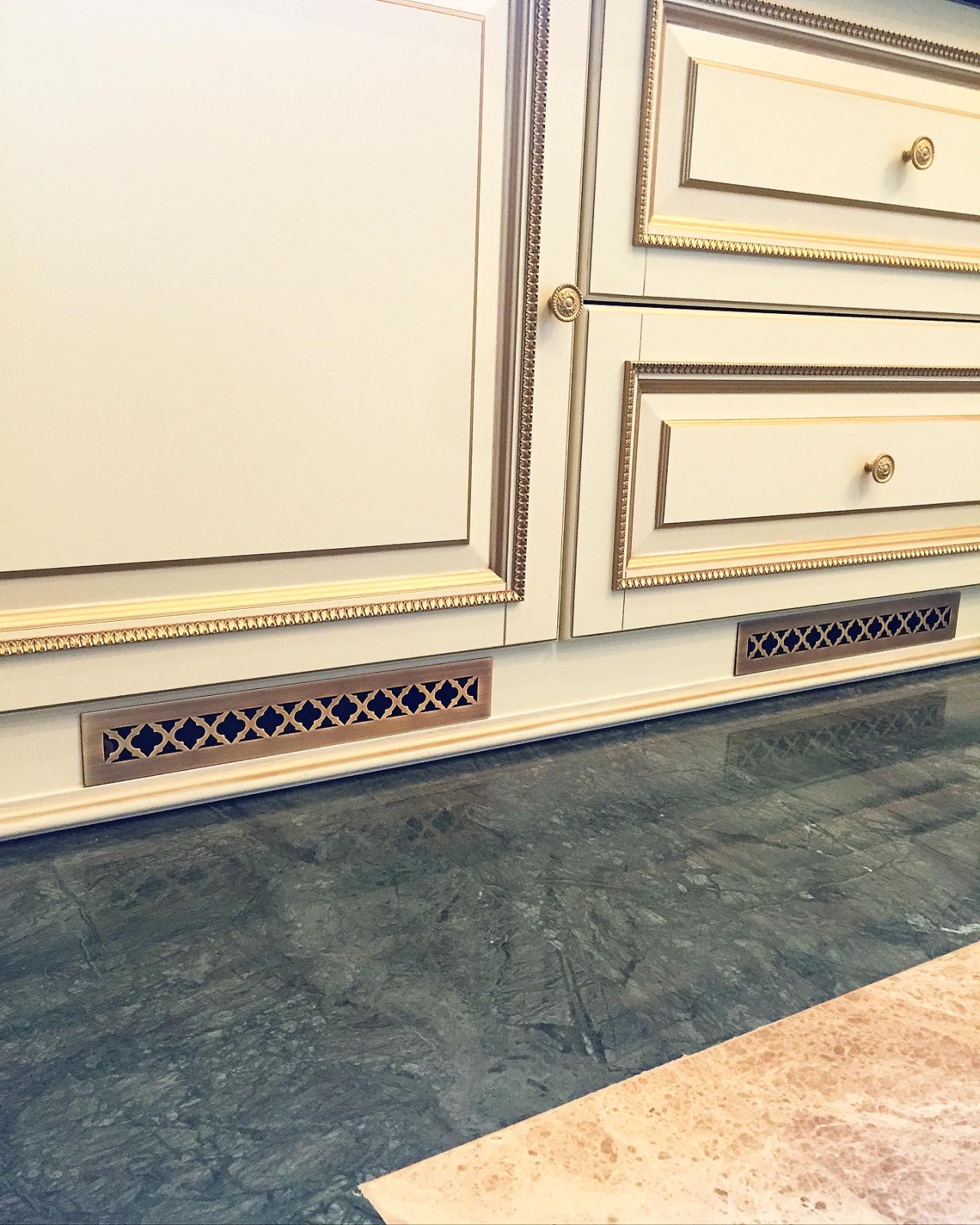 Латунные решётки