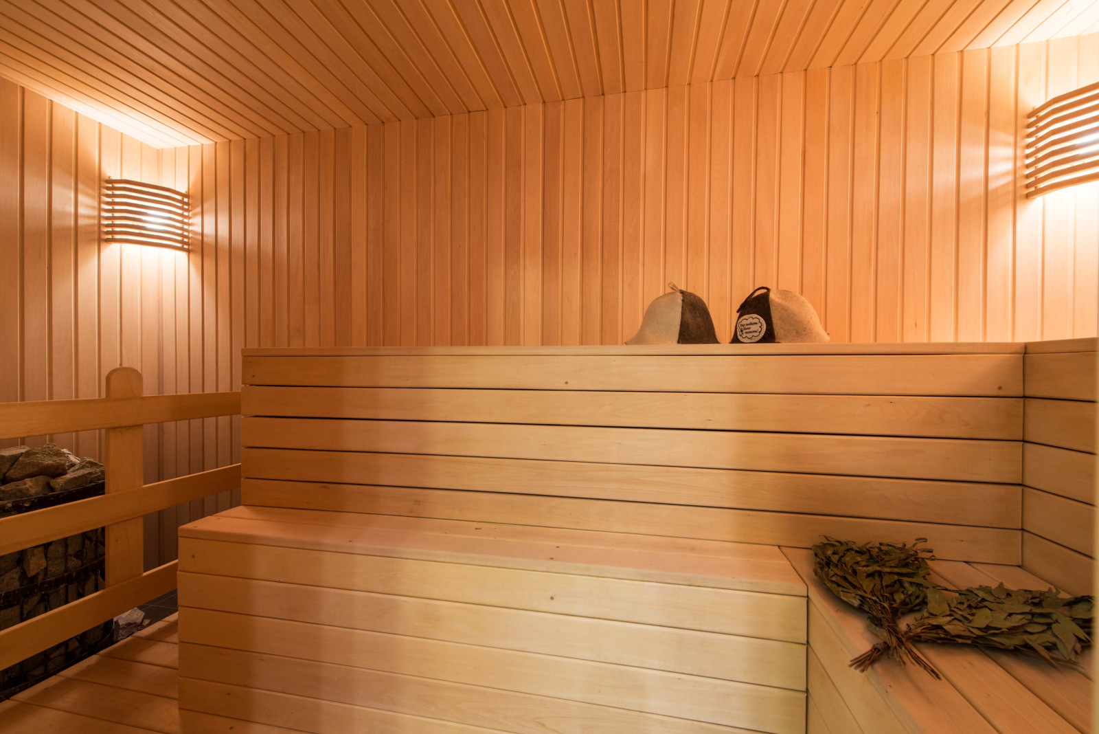 Обложка проекта: Гармония контрастов