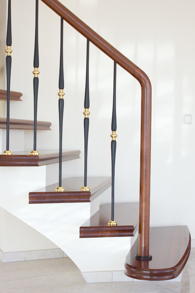 Стальные ограждения