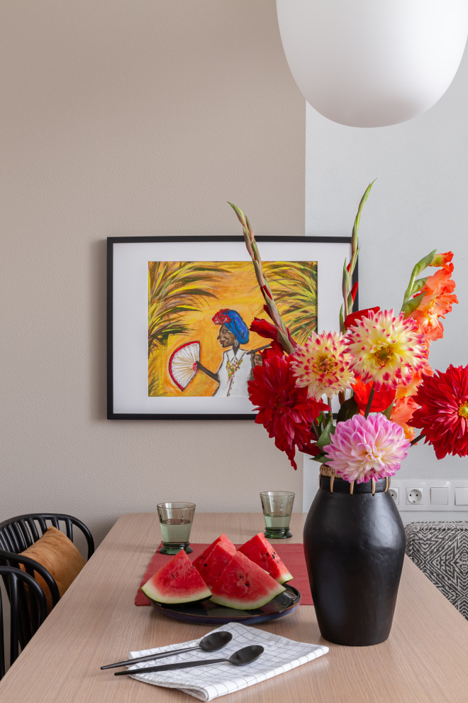 Здесь лето. Проект Вики Вишневской