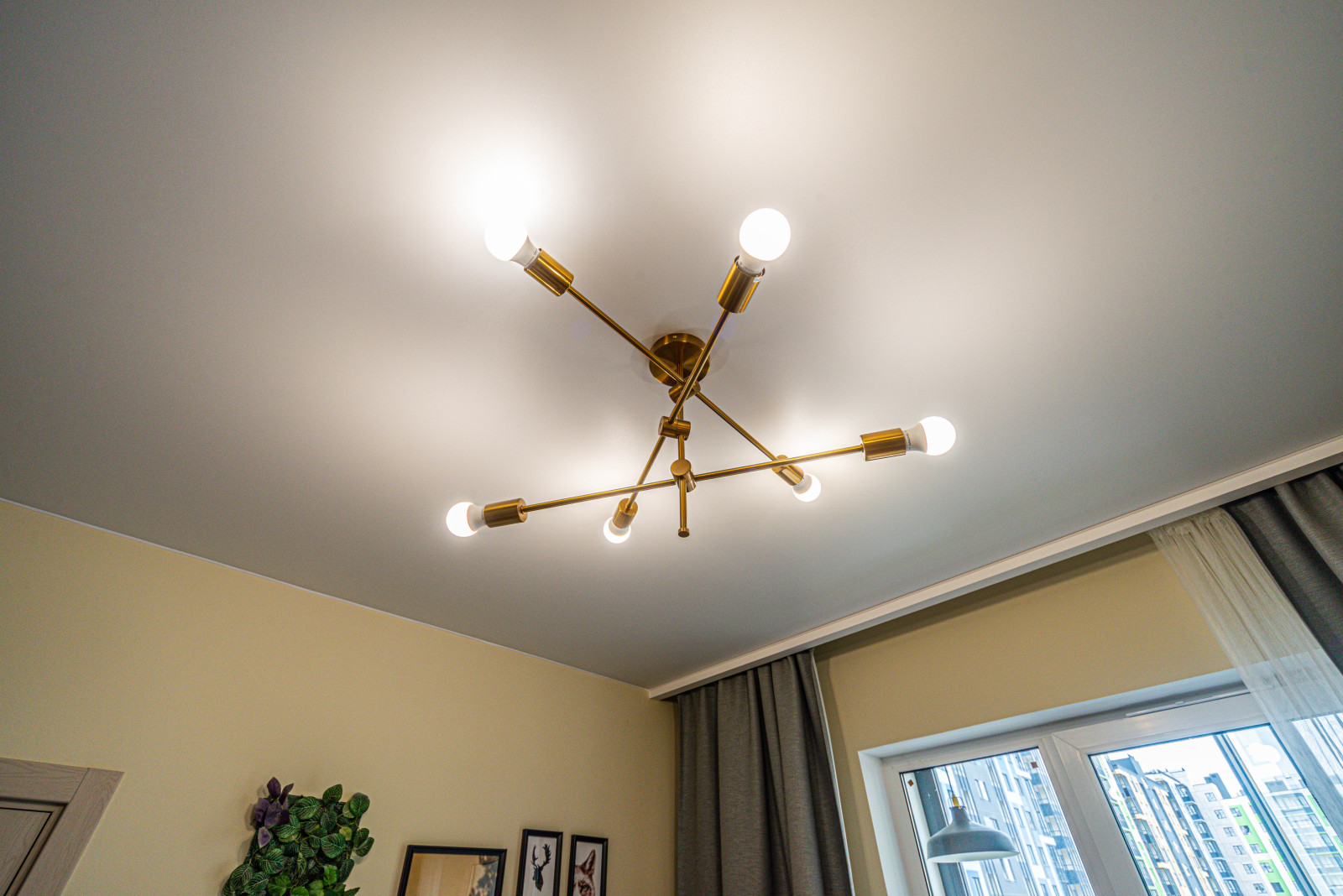 Шоу-рум в Янино. (3 готовых варианта отделок)