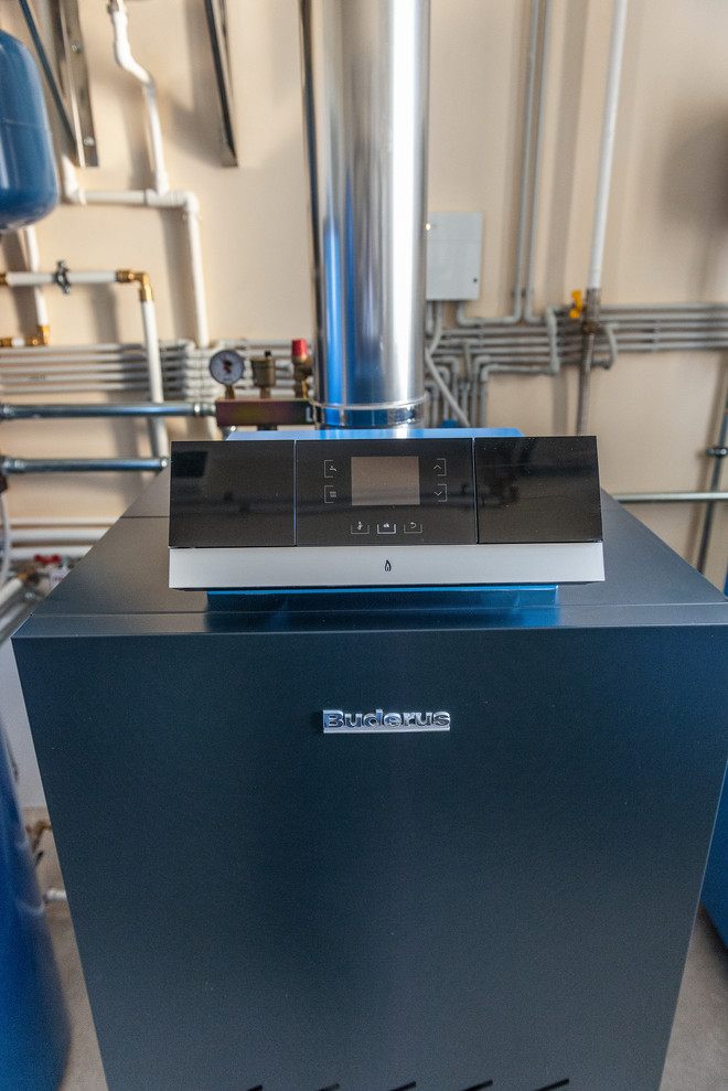 Дом с бассейном