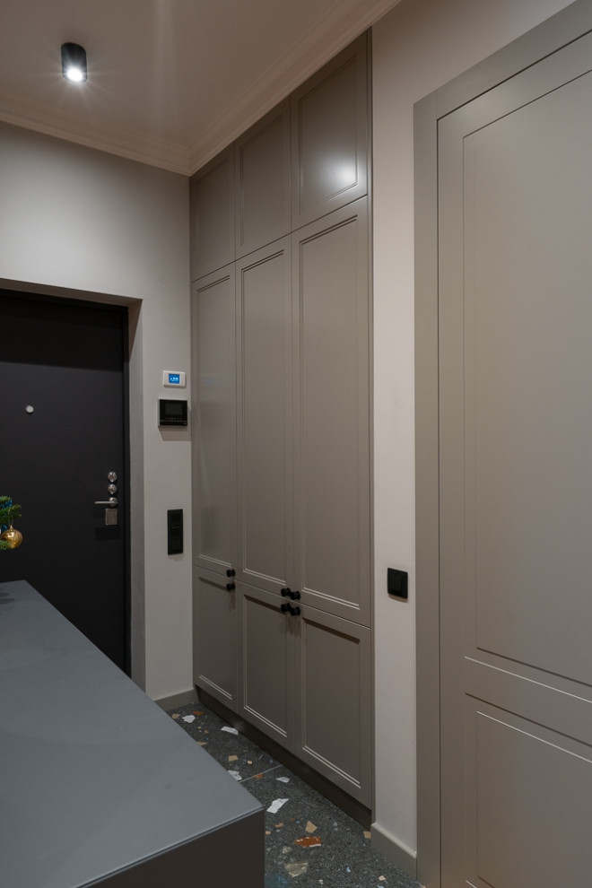 Небанальный лососевый в сочетании с серым