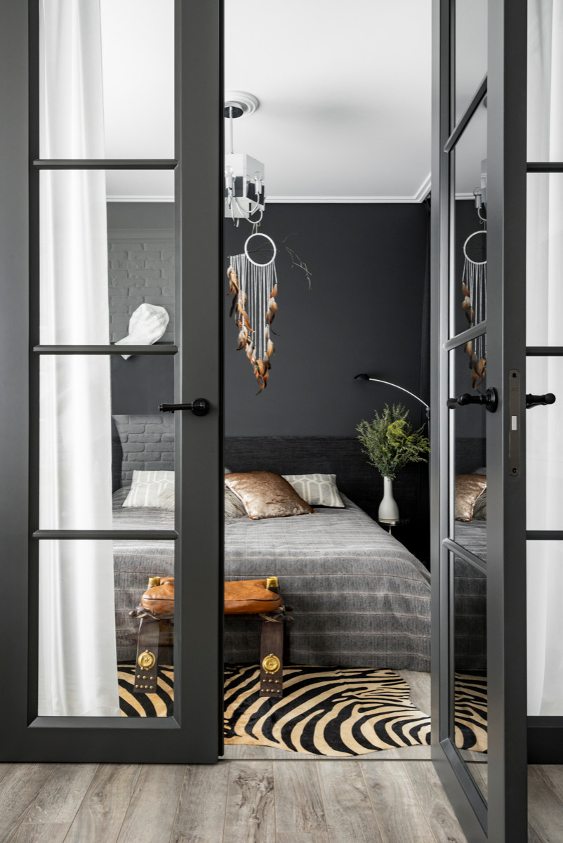 Houzz тур: Квартира в графитовых и жёлтых тонах в Екатеринбурге