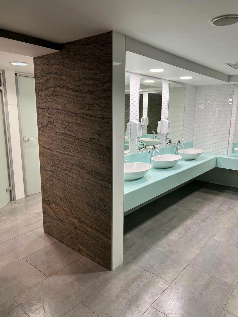 Мебель для ванной и су