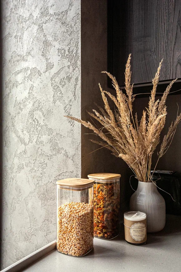 Проект квартиры в ЖК "Серебряный парк". Краска, штукатурка, микроцемент.