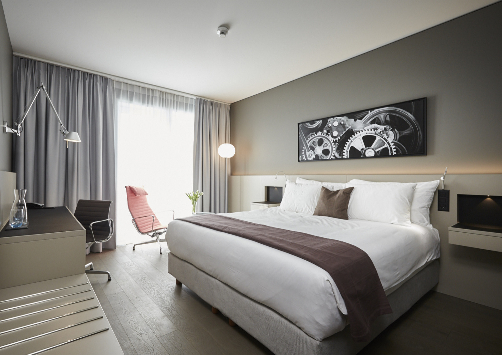 Проект Modern Times Hotel, 2016