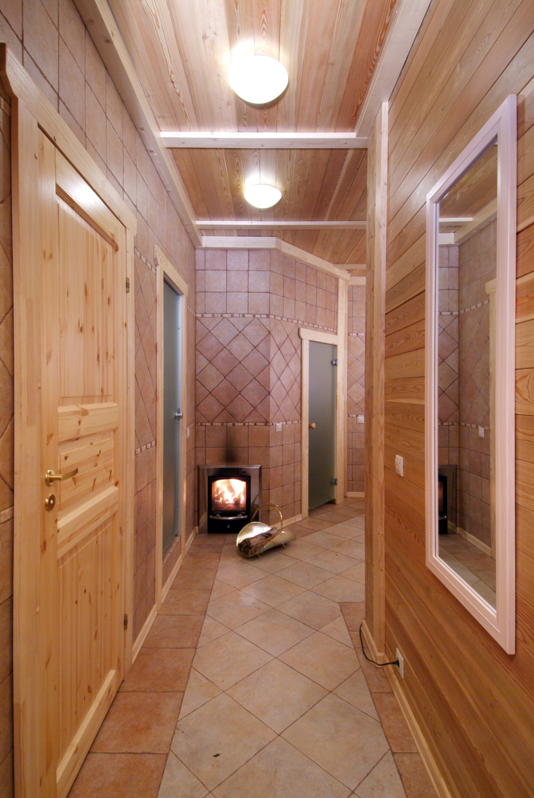 Баня в доме из клееного бруса