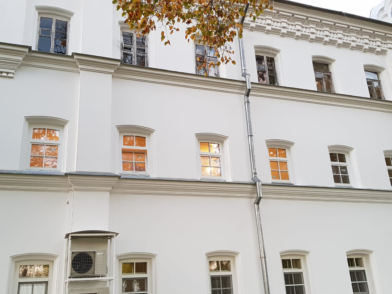 Обложка проекта: Зимняя гостиница Спасо-Преображенский Валаамский ставропигиальный мужской монаст