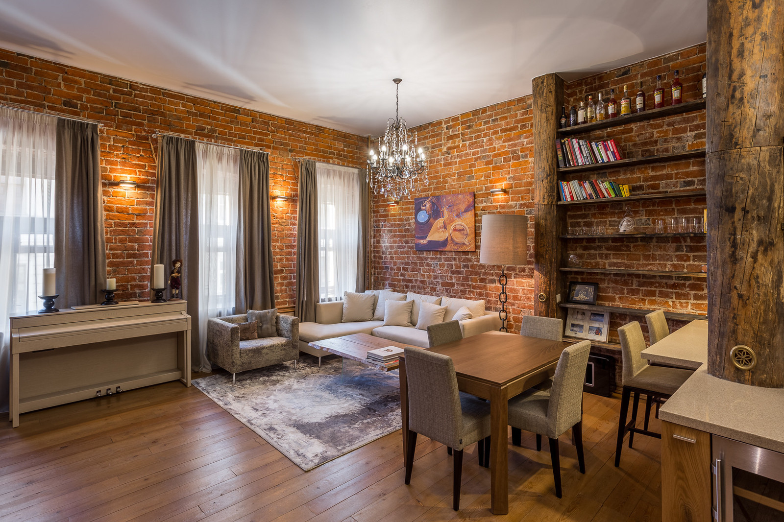 Houzz тур: Интерьер с мотивами лофта на Неглинной