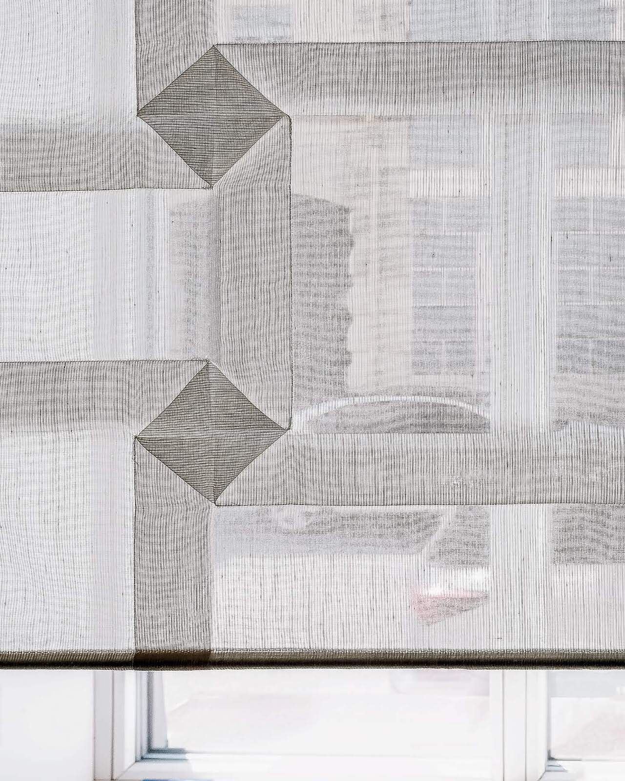 Римская штора для салона штор