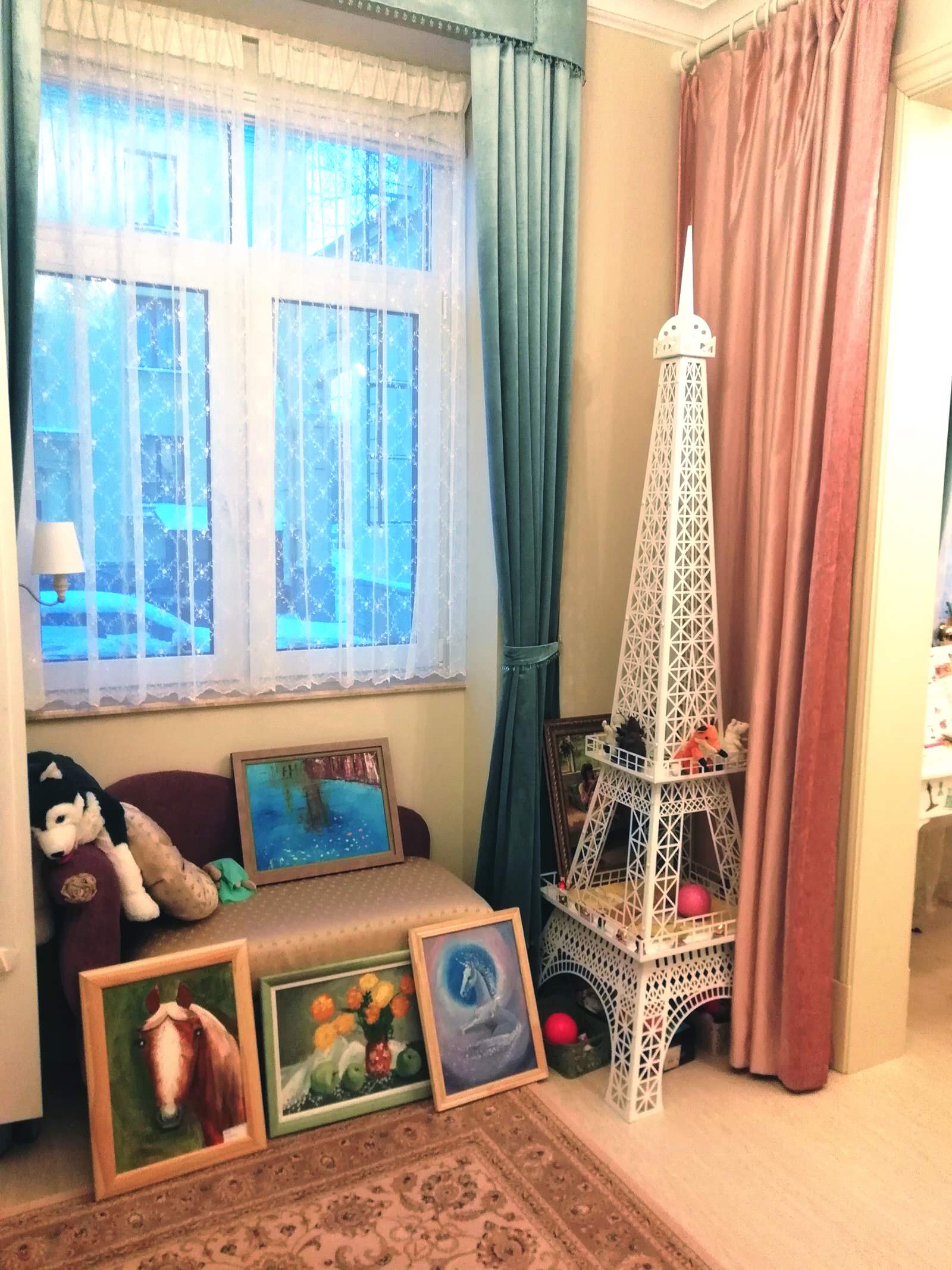 Детская для творческой девочки Милы.