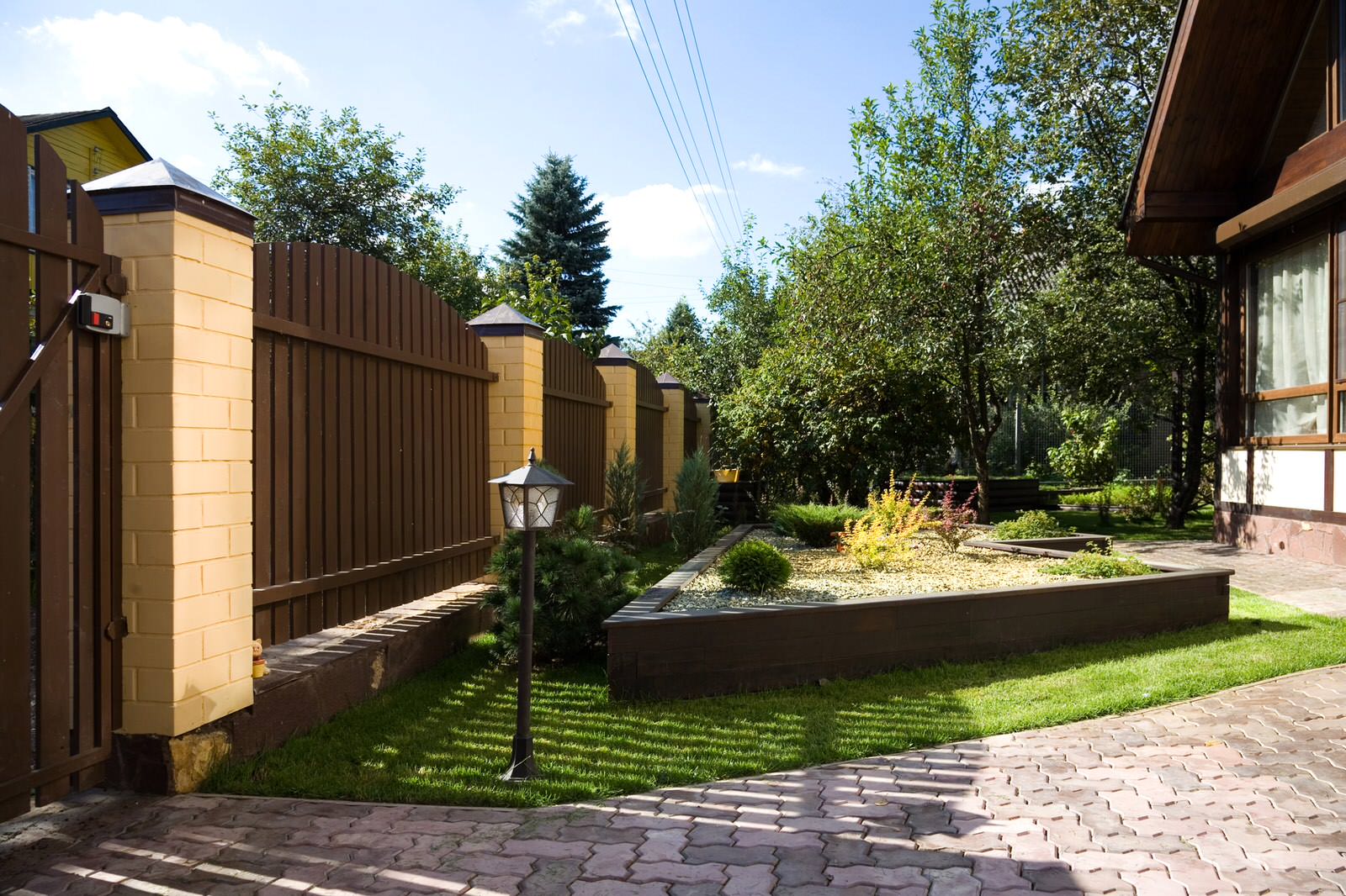 Фасад коттеджа