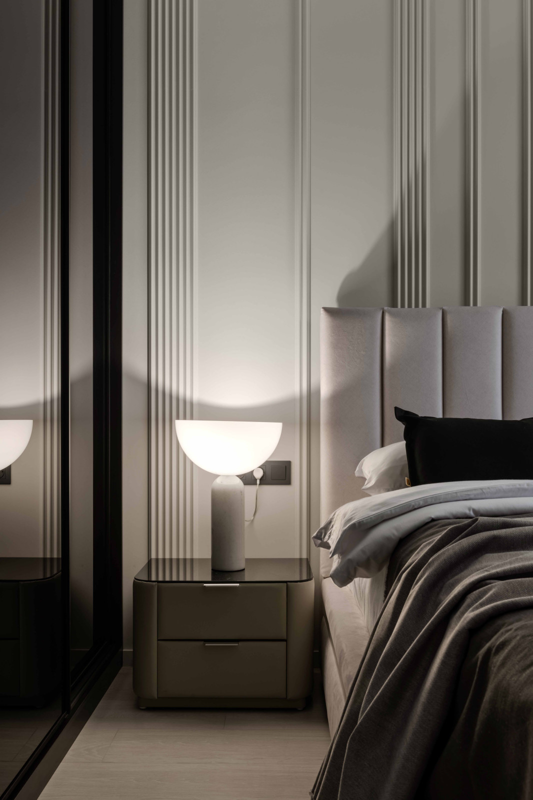 черно-белое