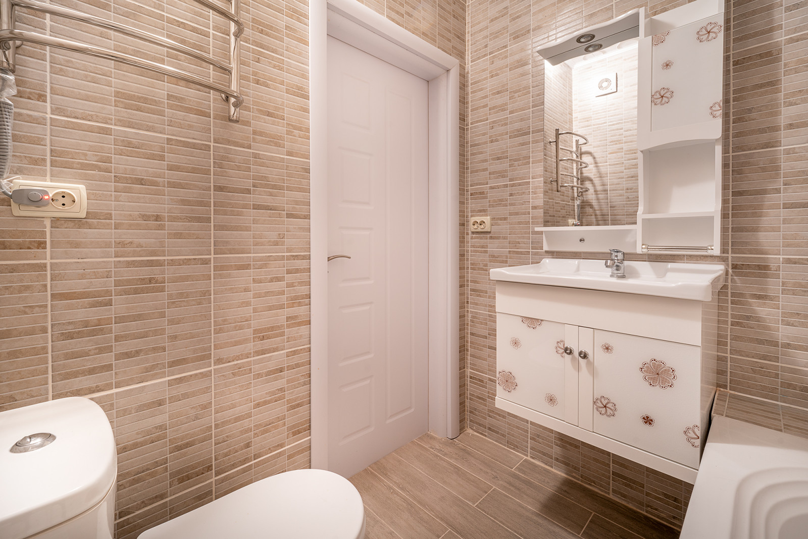 Акварель-3, Бриз, Варна