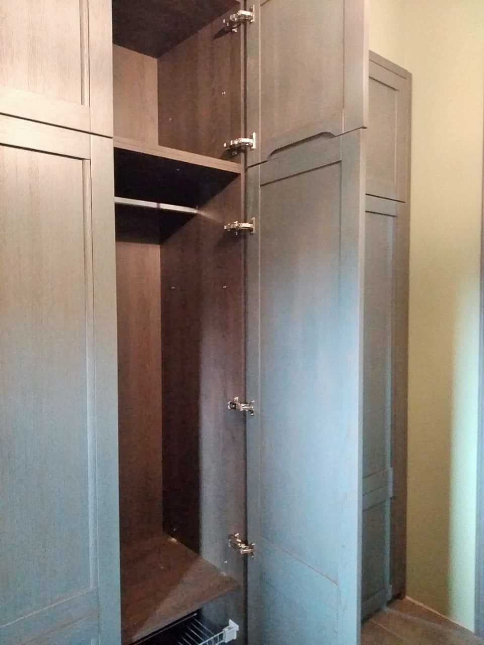 Обложка проекта: Шкаф из дуба