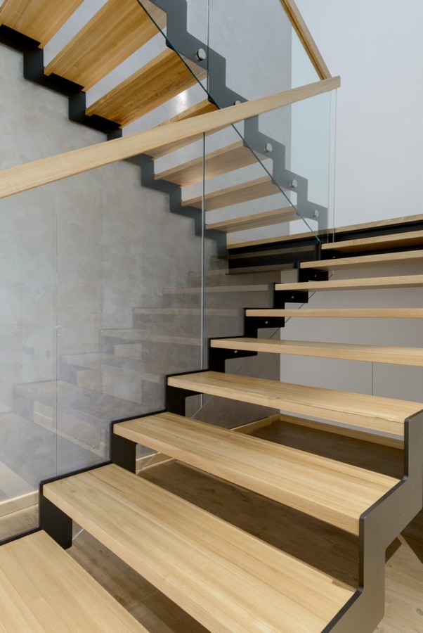 Обложка альбома: лестница