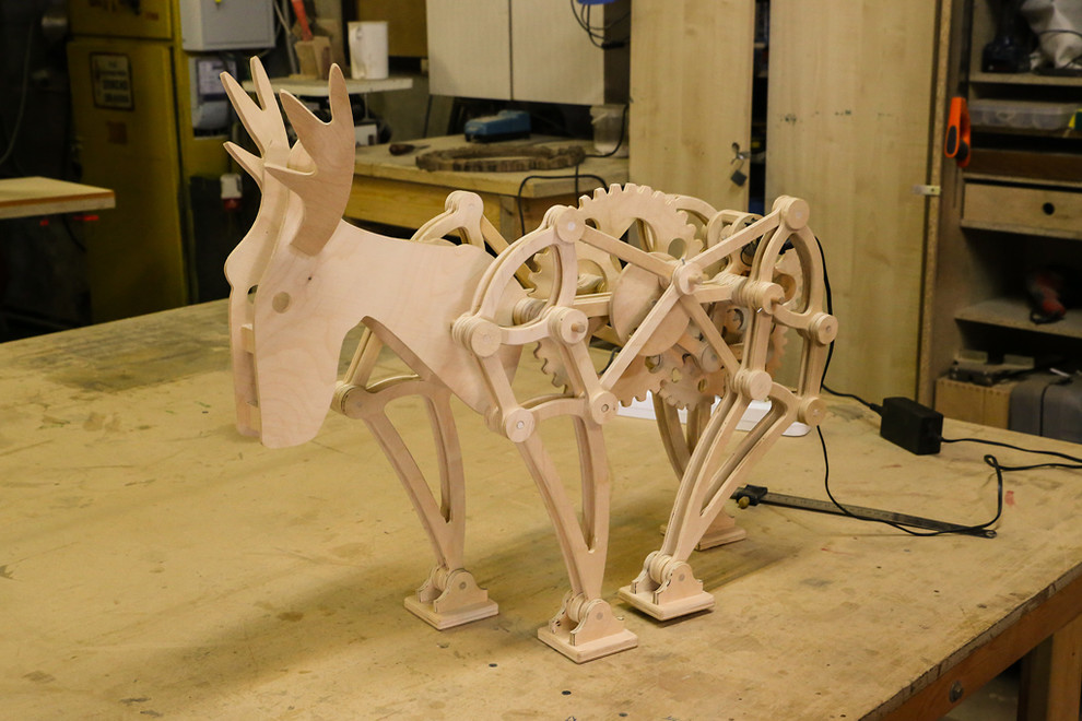 Портрет: Волшебство в «Мастерской братьев Яшиных»