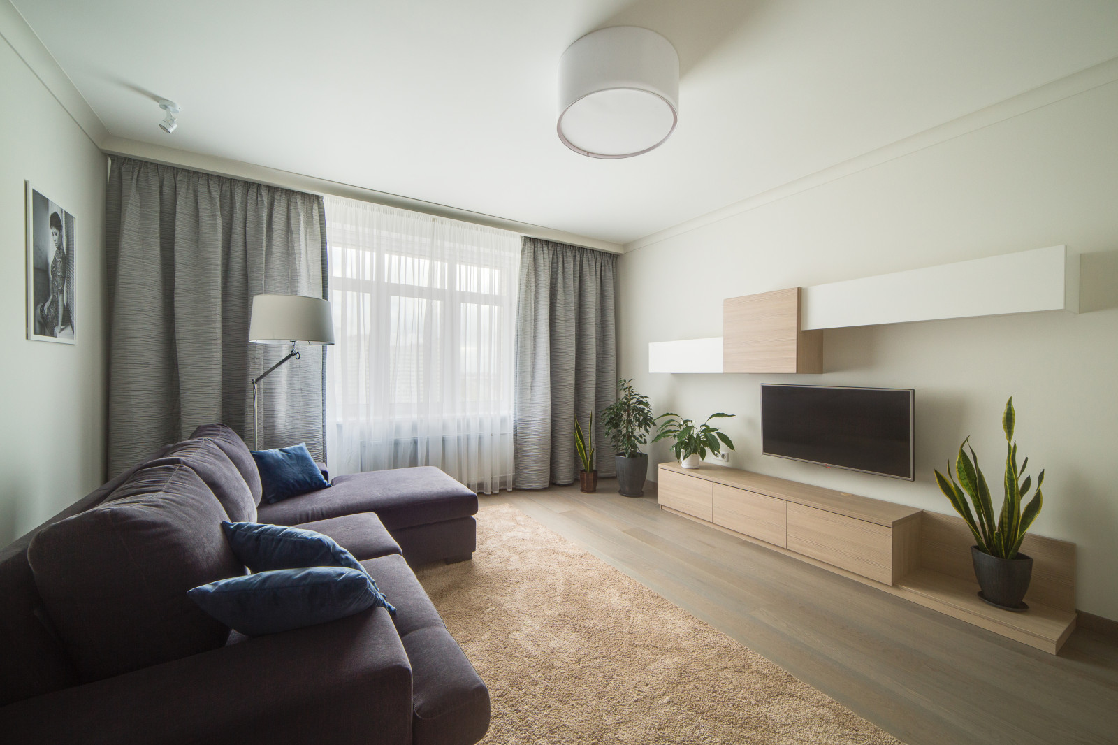 Обложка проекта: Пространство света