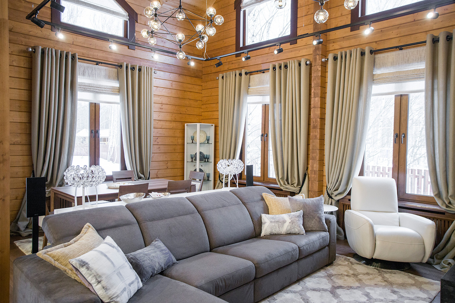 Царица Лесных Озер