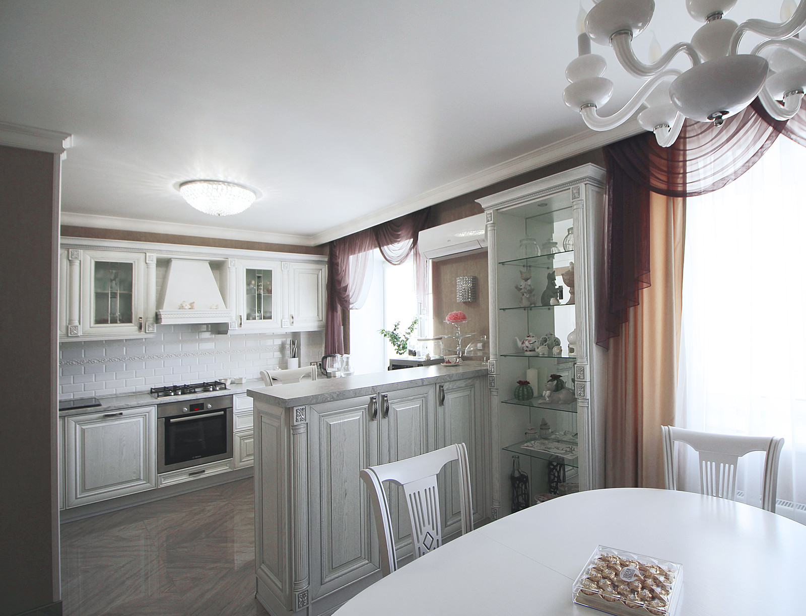 Трехкомнатная квартира в стиле современная классика