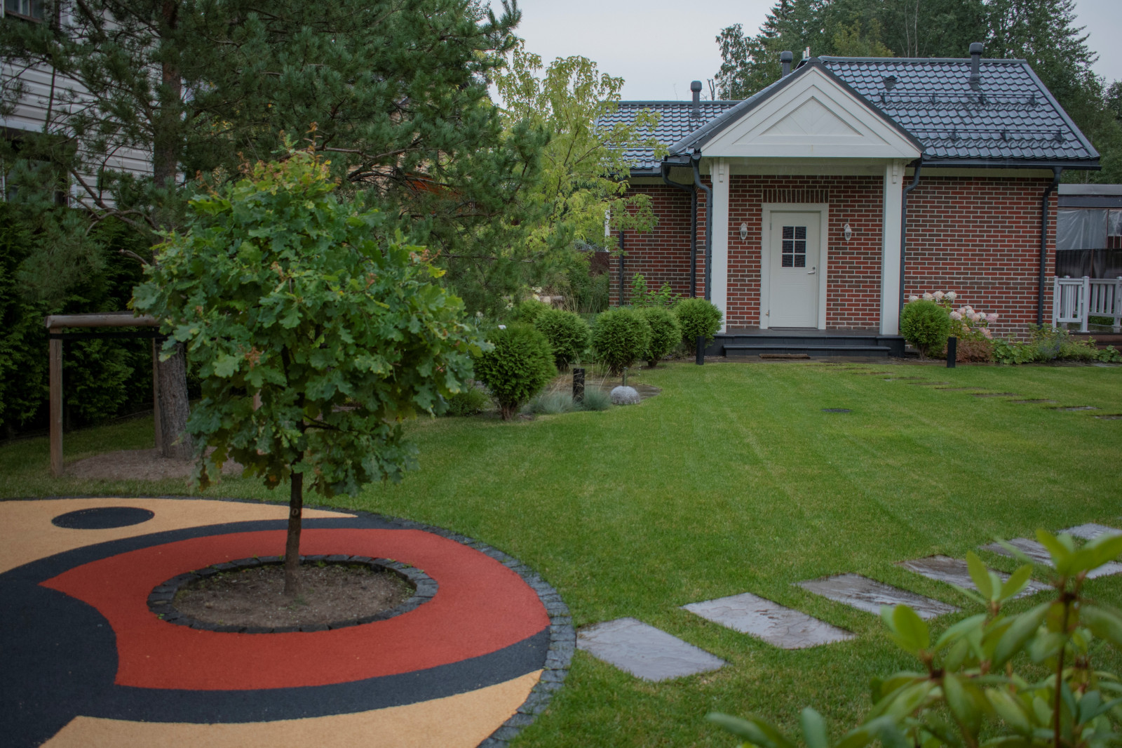 Реализация проекта частного участка в Репино