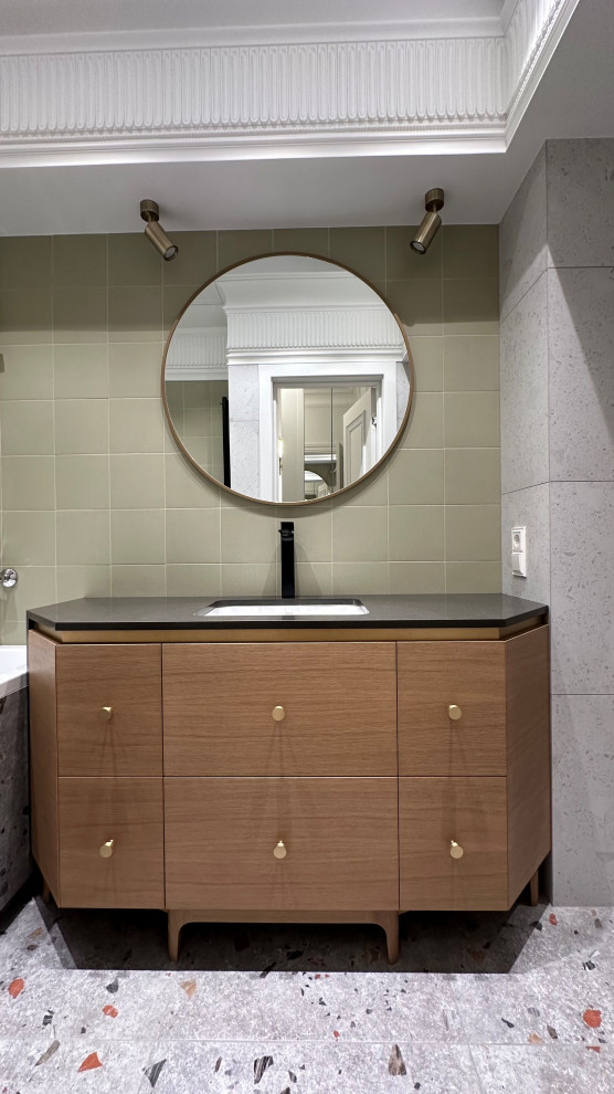 Квартира в старом фонде на Петроградке