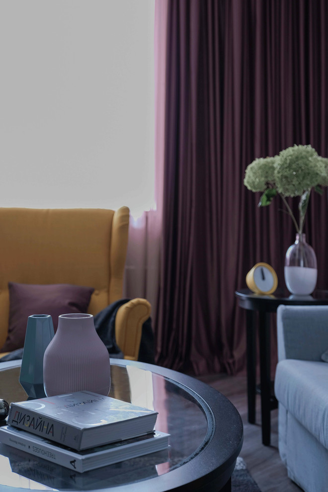 Двухкомнатная квартира для молодой девушки