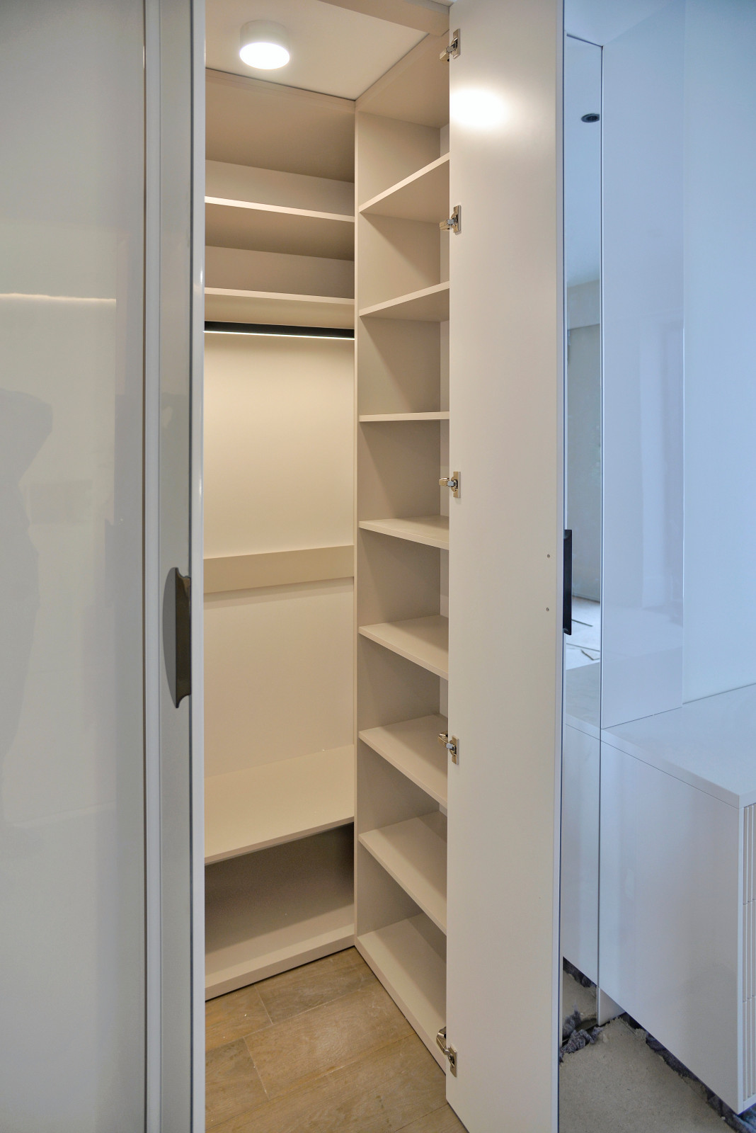 Изготовление мебели по индивидуальному проекту для ЖК Поклонная 9