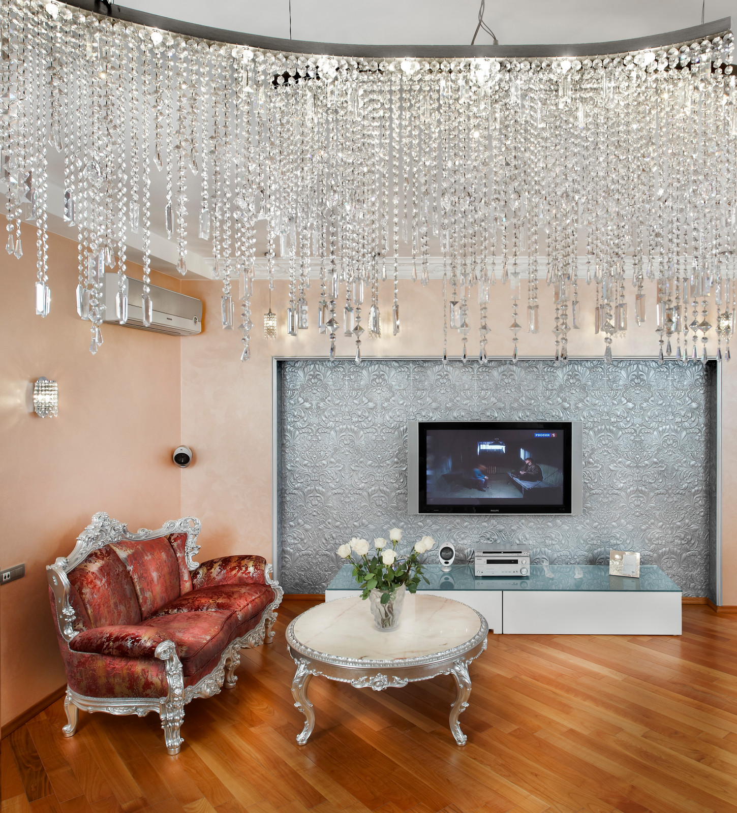 Розовый фламинго