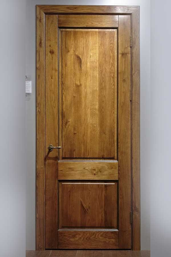 Дубовые двери