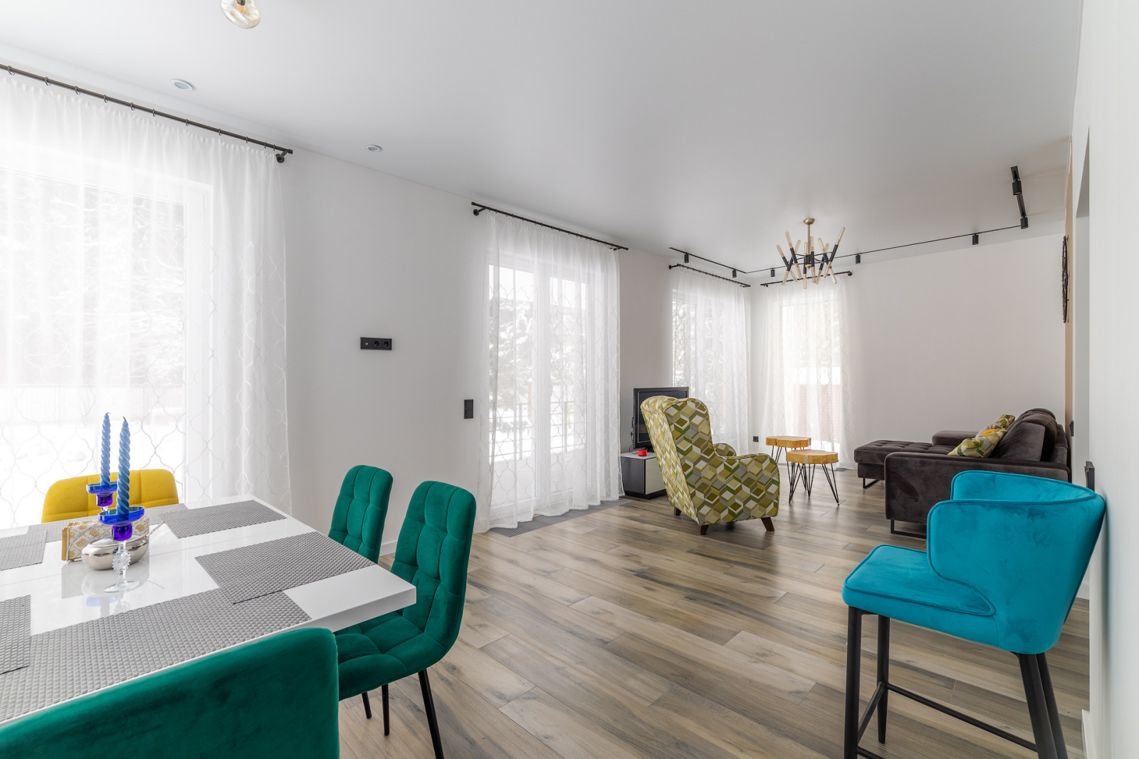 Дом в Назарьево 175 кв. м. Проектные решения 1-го этажа.