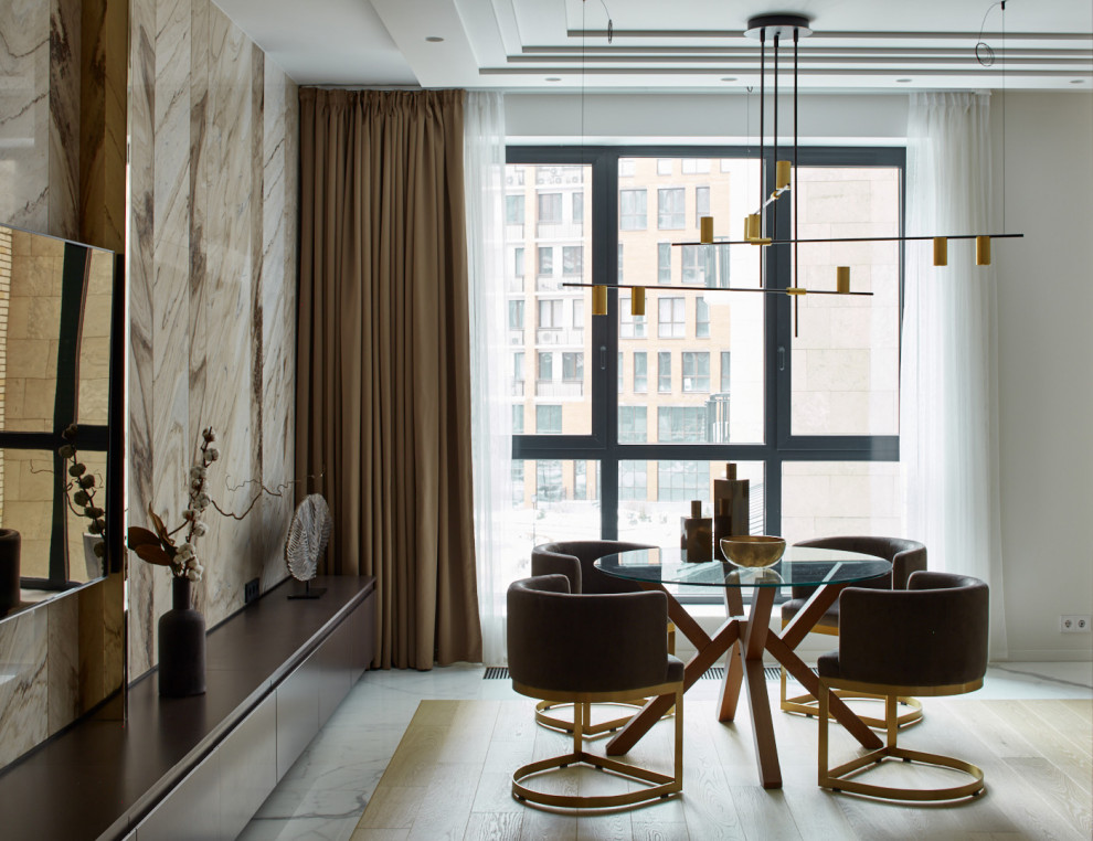 м Пироговская